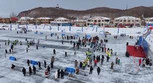 什么是“概率分布的厚尾”？解析牌九中极端好牌连续出现的科学解释。（为何牌九会连出极好牌？一文读懂概率分布的厚尾）